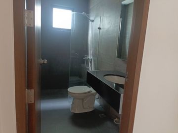 5 bedrooms House for Sale in Antipolo