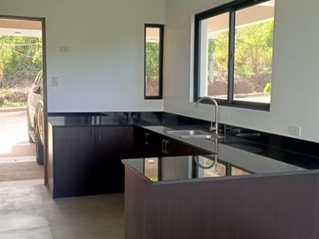 5 bedrooms House for Sale in Antipolo