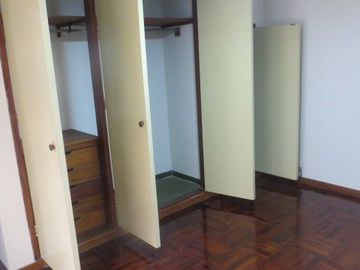 DPTO EN ALQUILER FRENTE A PARQUE EN LA AURORA: 3 DORM, 2 BAÑ, S/3,600