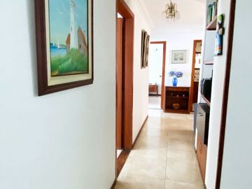 SE VENDE HERMOSO APTO 4 PISO, ESQUINERO, C.R. EN EL INGENIO