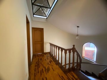 Se Vende Casa En Los Alamos De Monterrico – Santiago De Surco