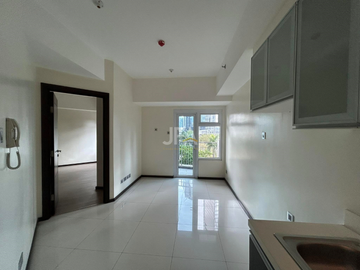 Rent-To-Own and Pet-Friendly 1 Bedroom in The Trion Towers BGC
