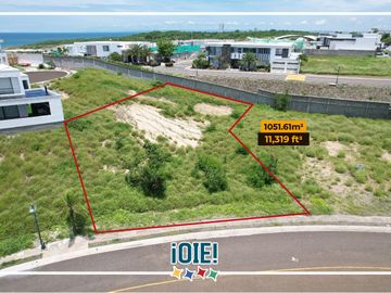 Amplio Lote En Venta En Urbanización Ciudad Del Mar