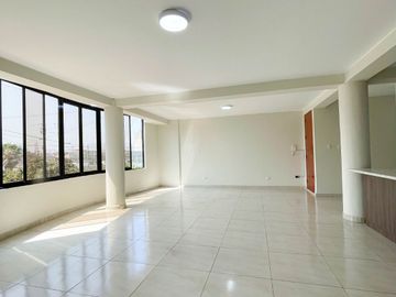Vendo Departamento De Estreno Frente A Parque 2Do Piso - San Juan De Lurigancho