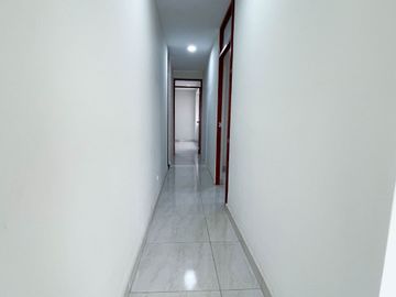 Vendo Departamento De Estreno Frente A Parque 2Do Piso - San Juan De Lurigancho