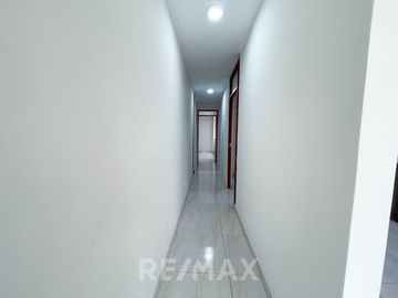 Vendo Departamento De Estreno Frente A Parque 2Do Piso - San Juan De Lurigancho