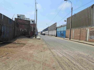 VENTA DE TERRENO INDUSTRIAL EN CALLAO 2385 M2 ,$438 X M2