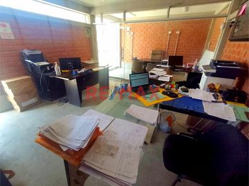 Almacen Con Nave Industrial En Venta Sector Parque Industrial La Esperanza - Trujillo