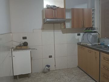 Oportunidad De Inversion - Casa En Venta
