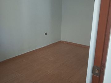 Oportunidad De Inversion - Casa En Venta