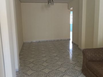 Oportunidad De Inversion - Casa En Venta