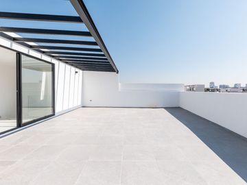 CASA MODERNA CASA DE 5 RECÁMARAS EN LOMAS DE ANGELOPOLIS 3 - ENTREGA INMEDIATA