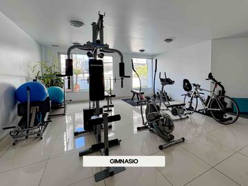 DEPARTAMENTO EN VENTA - SECTOR LA CAROLINA MUY CERCA A LA AV.6 DE DICIEMBRE