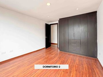 DEPARTAMENTO EN VENTA - SECTOR LA CAROLINA MUY CERCA A LA AV.6 DE DICIEMBRE