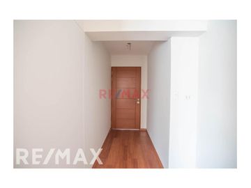 Alquiler De Moderno Departamento De Estreno Con Terraza – Surquillo