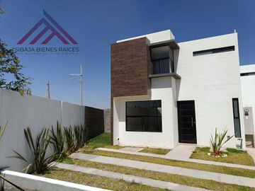 CASA EN PREVENTA A 10 MIN DE ZONA INDUSTRIAL MUY AMPLIA SAN LUIS POTOSI