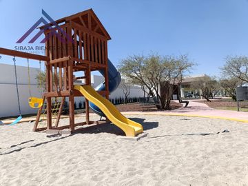 CASA EN PREVENTA A 10 MIN DE ZONA INDUSTRIAL MUY AMPLIA SAN LUIS POTOSI