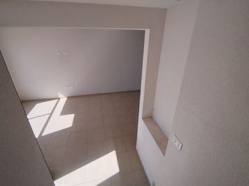 CASA EN PREVENTA A 10 MIN DE ZONA INDUSTRIAL MUY AMPLIA SAN LUIS POTOSI