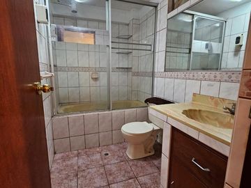 Casa a la Venta en San Juan de Lurigancho - Mangomarca