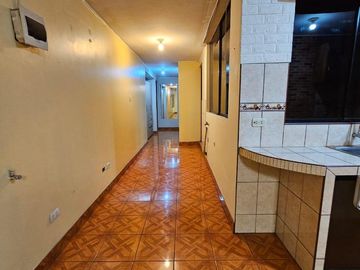 Casa a la Venta en San Juan de Lurigancho - Mangomarca