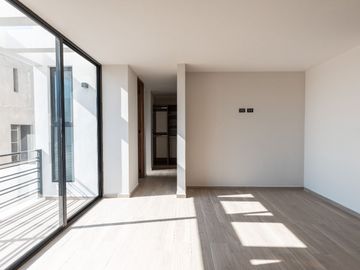 INCREÍBLE CASA DE 4 RECÁMARAS EN LOMAS DE ANGELOPOLIS 3 - ENTREGA INMEDIATA