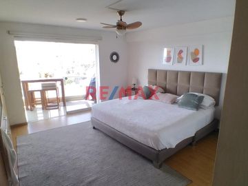Departamento En Venta En Urbanización Casuarinas Sur En El Distrito De Santiago De Surco