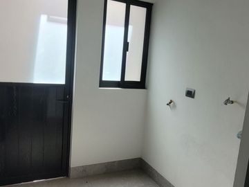 VENDO CASA EN EL MAYORAZGO, LEÓN, GUANAJUATO