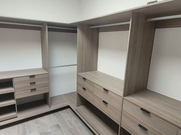 VENDO CASA EN EL MAYORAZGO, LEÓN, GUANAJUATO
