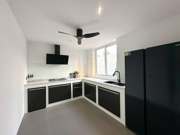New 4 Bed Pool Villa in Hang Dong for Sale near Meritton British International School