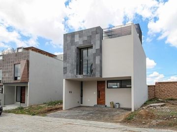 Casa en Preventa de 3 Recámaras - Cuautlancingo Puebla