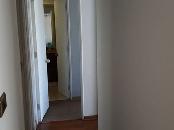 SE VENDE ACOGEDOR Y SOLEADO DEPARTAMENTO PLAN DE VIÑA