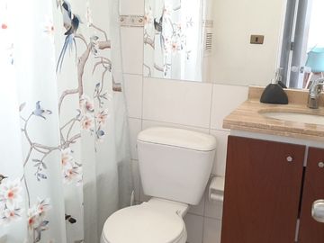 SE VENDE ACOGEDOR Y SOLEADO DEPARTAMENTO PLAN DE VIÑA