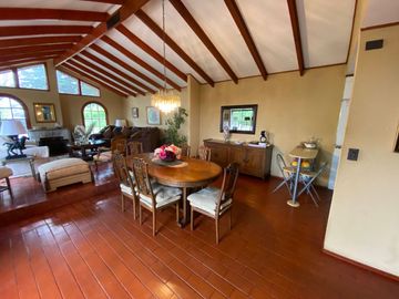 SE VENDE PARCELA CON CASA EN ALTOS DE SANTO DOMINGO