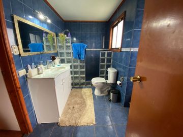 SE VENDE PARCELA CON CASA EN ALTOS DE SANTO DOMINGO