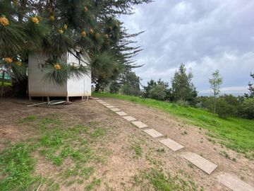 SE VENDE PARCELA CON CASA EN ALTOS DE SANTO DOMINGO