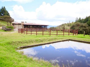 EN VENTA HACIENDA TURISTICA, SECTOR PUCA, NABON