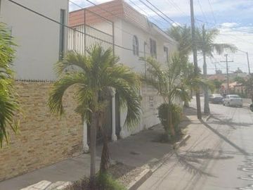CASA EN COLONIA LAS GAVIOTAS, MAZATLÁN, SINALOA.