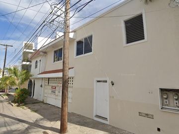 CASA EN COLONIA LAS GAVIOTAS, MAZATLÁN, SINALOA.