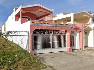 CASA EN COLONIA ALAMEDA, MAZATLÁN, SINALOA.