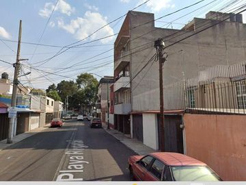 CASA EN REMATE EN IZTACALCO CDMX