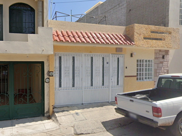VENTA DE CASA EN PISCIS, LA PIEDAD, MICHOACAN.
