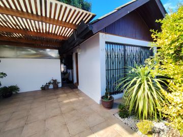 Se vende casa de 3 dormitorios en Linares