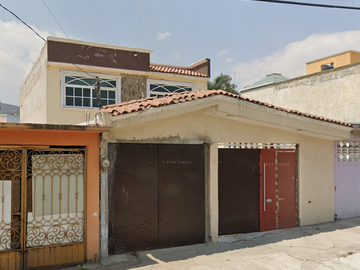 CASA EN VENTA EN PARQUE RESIDENCIAL COACALCO
