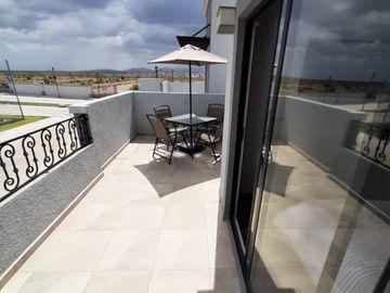 VENTA DE CASA EN EXCELENTE LUGAR AL SUR DE PACHUCA CON DESCUENTO