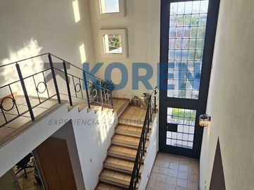 CASA EN VENTA EN PRIVADA EN VILLAS DE IRAPUATO