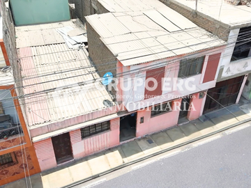 Casa en Venta como Terreno
