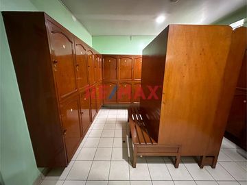 Se Vende Edificio Implementado Para El Giro De Negocio: Bienestar Y Salud