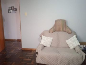 VENDO EXCELENTE CASA CON CHIMENEA EN SAN BORJA CERCA A PARQUE Y AV. PARQUE SUR