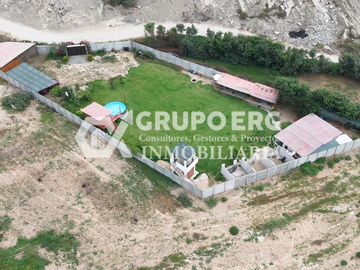Casa de Campo con Amplio Terreno en Venta en Pachacamac de 1,764 m²