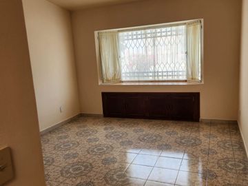 CASA EN VENTA EN RESIDENCIAL ITALIA CERCA DE LA UAQ